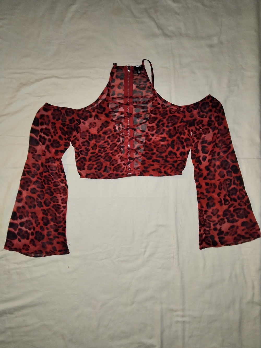 Source Unknown Red Leopard Cold-Shoulder Lace-Up Crop Top